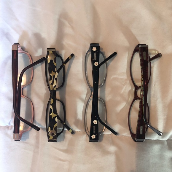 Four Coach frames - Picture 1 of 2
